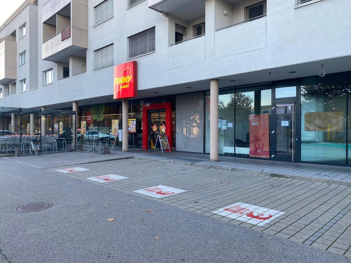Zwischen See & Zentrum / Messe. Arbeitsplatz, Tg クラーゲンフルト エクステリア 写真
