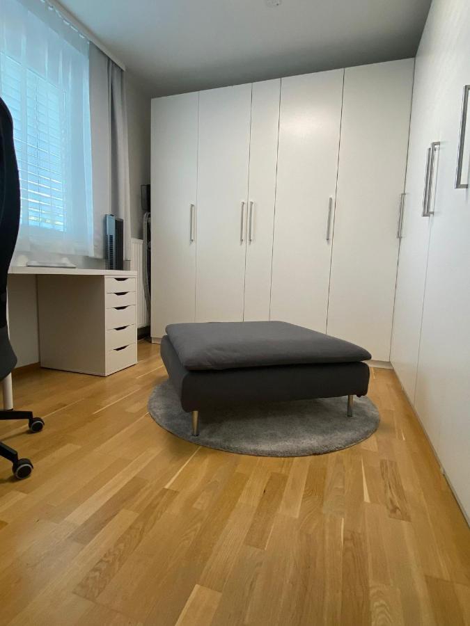 Zwischen See & Zentrum / Messe. Arbeitsplatz, Tg クラーゲンフルト エクステリア 写真